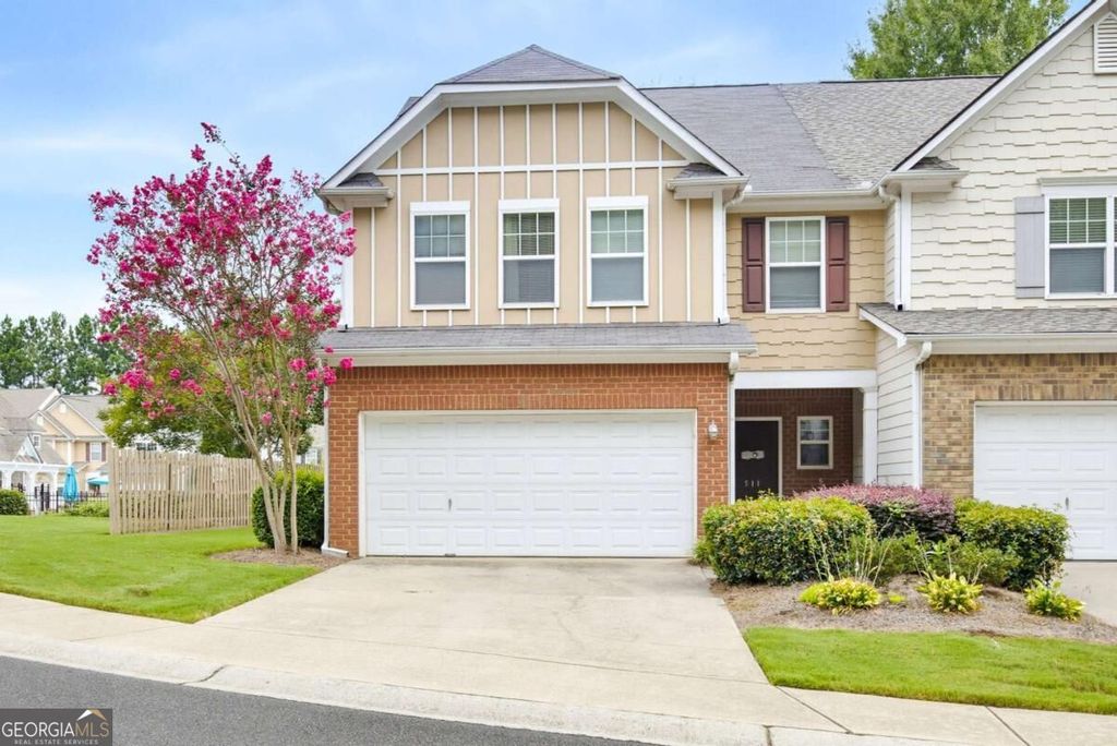 511 Hillside Trail, Woodstock, GA 30188