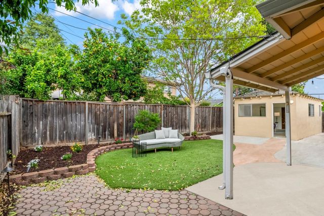 1985 Minna Way, San Jose, CA 95124