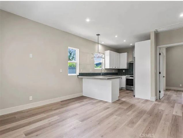 738 Center C, Costa Mesa, CA 92627