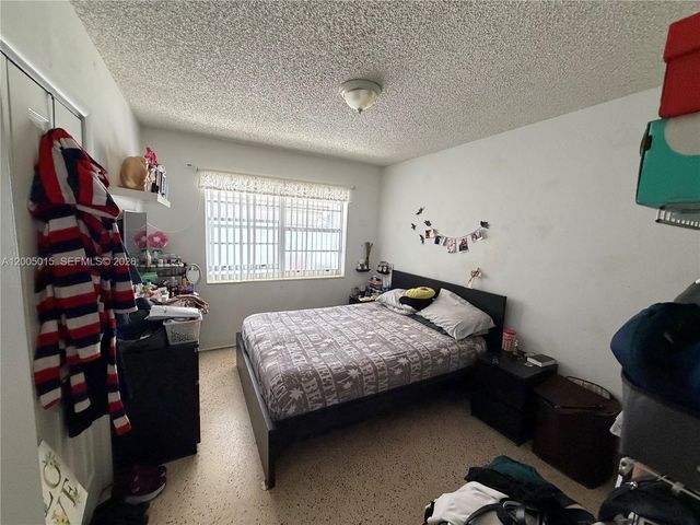 3361 SW 28th St, Miami, FL 33133