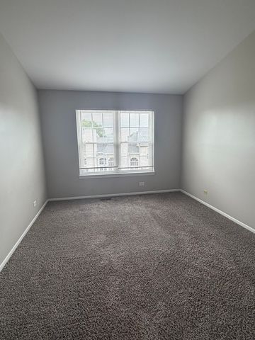 902 Sturnbridge Court, Schaumburg, IL 60173