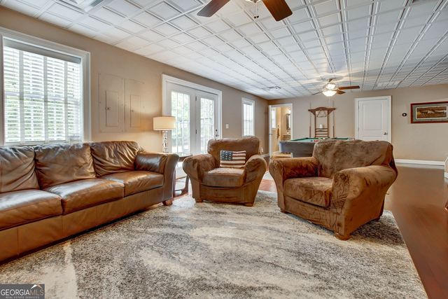 380 Peachbelt Road, Thomaston, GA 30286