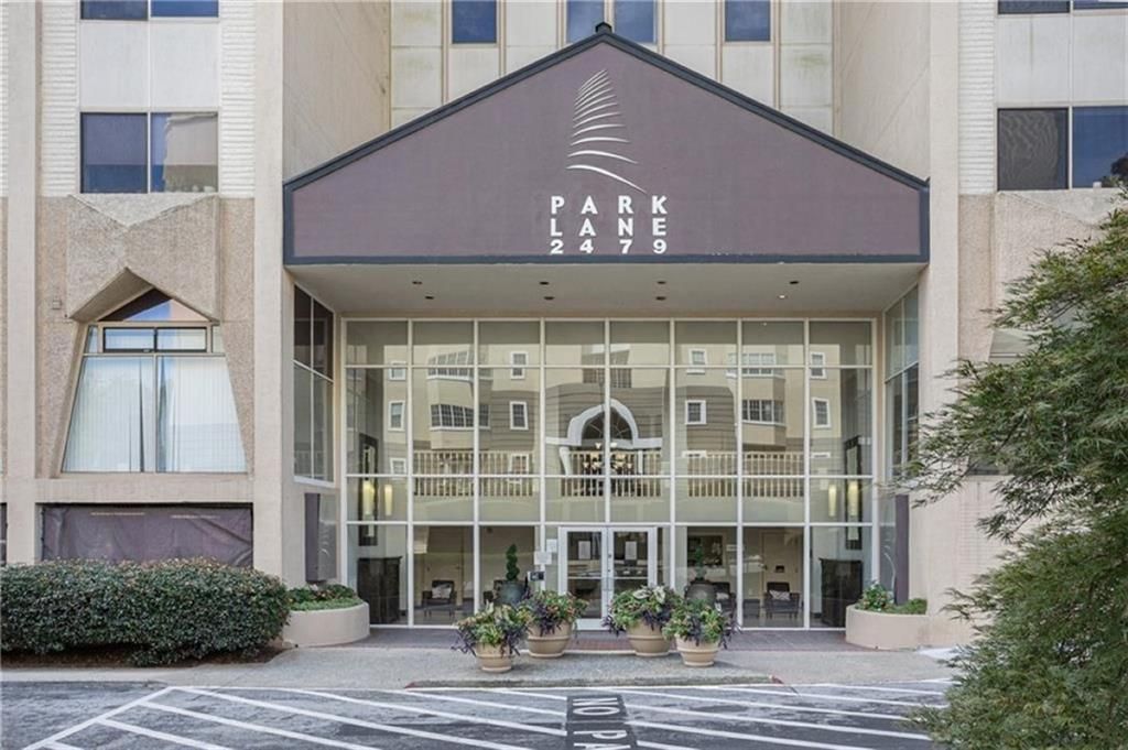 2479 Peachtree NE Road 1115, Atlanta, GA 30305