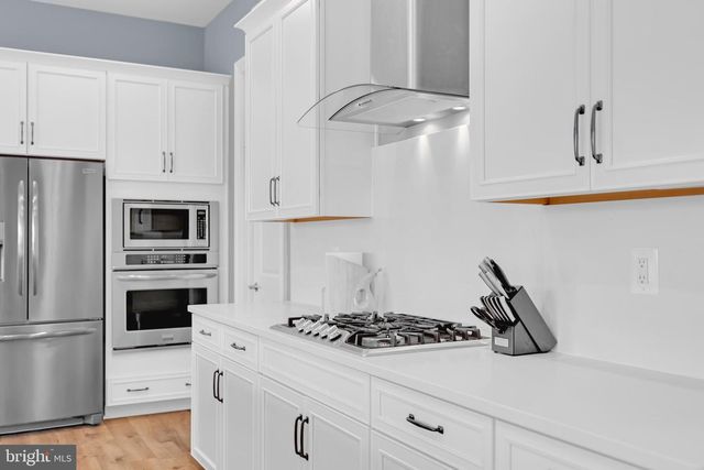 40938 MUNSON WOODS PL, Aldie, VA 20105