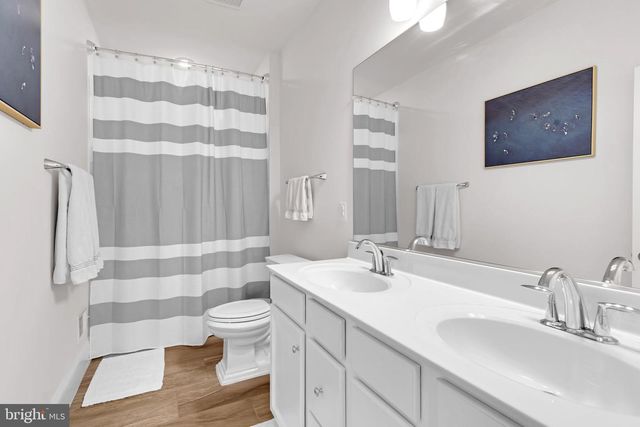 40938 MUNSON WOODS PL, Aldie, VA 20105