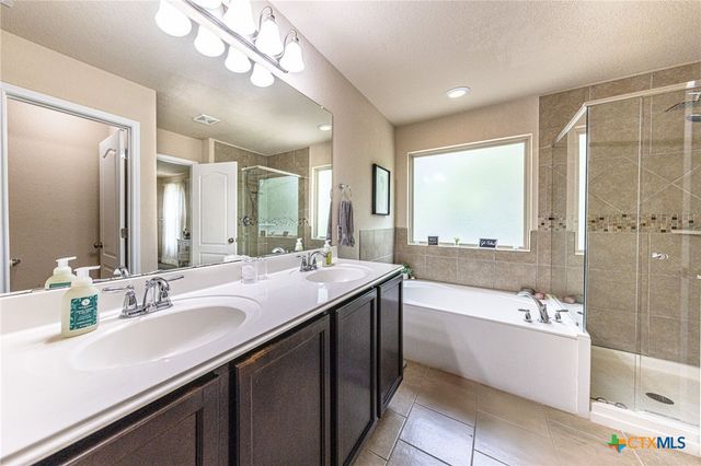 4431 Hogg, San Antonio, TX 78223
