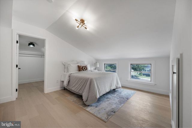 2712 S DAKOTA AVE NE, Washington, DC 20018