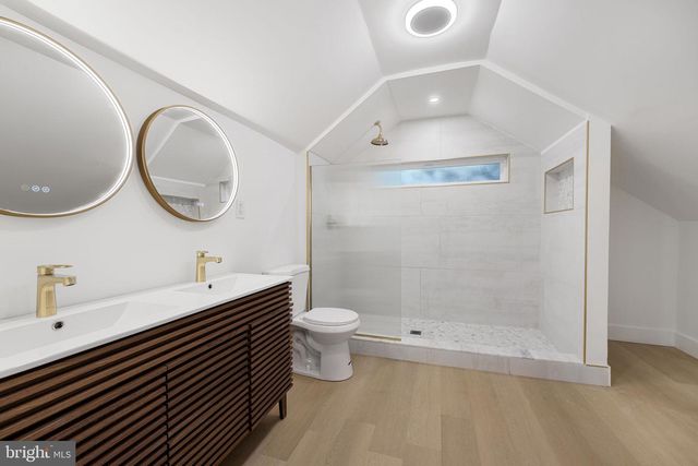 2712 S DAKOTA AVE NE, Washington, DC 20018