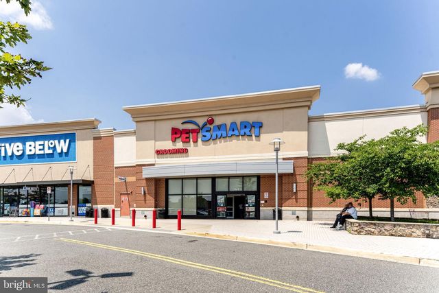 2712 S DAKOTA AVE NE, Washington, DC 20018