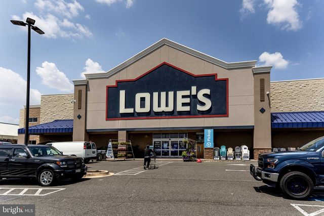 2712 S DAKOTA AVE NE, Washington, DC 20018