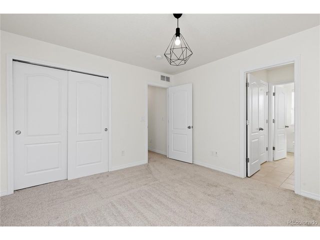 205 Green Valley Cir, Castle Pines, CO 80108