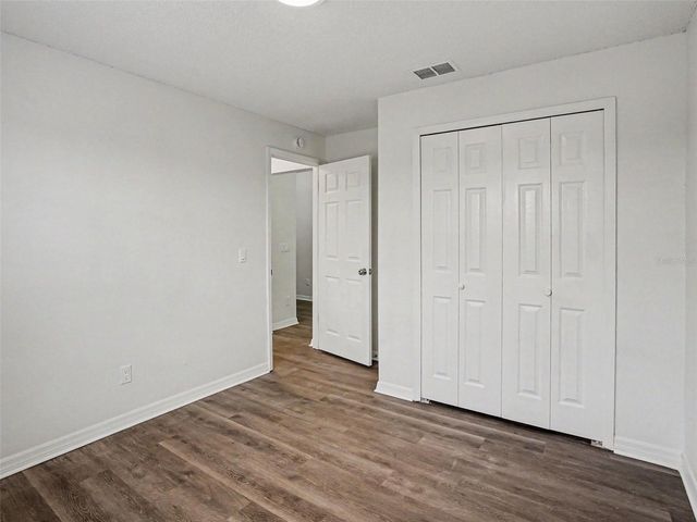 207 LAKE MCCOY DRIVE, Apopka, FL 32712