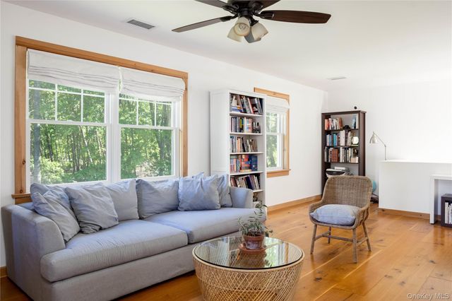 427 Sound Road, Greenport, NY 11944