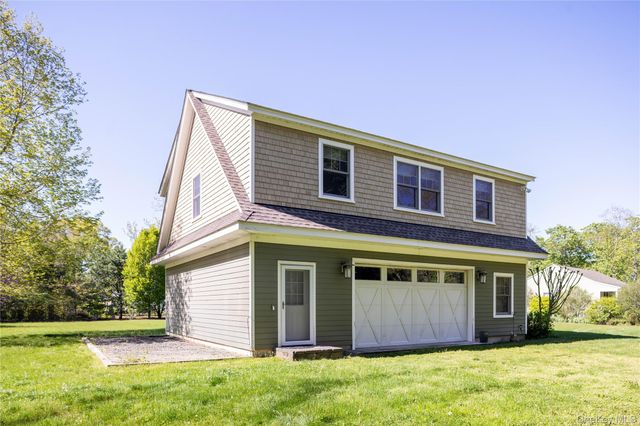 427 Sound Road, Greenport, NY 11944