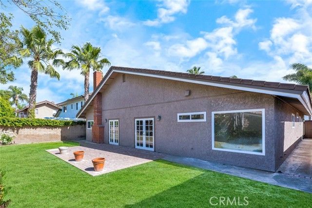 9809 Red River Circle, Fountain Valley, CA 92708
