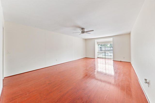 12633 Memorial Drive 170, Houston, TX 77024