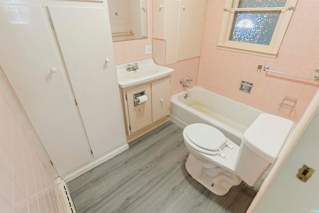 108 N West Street, Milford, IN 46542