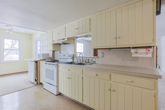 108 N West Street, Milford, IN 46542