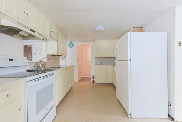 108 N West Street, Milford, IN 46542