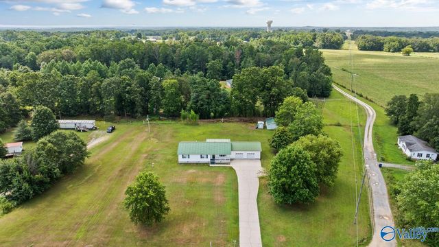 581 4th Street SW, Sylvania, AL 35988