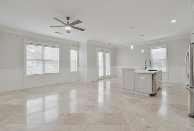 2802 Morrison Street 109, Houston, TX 77009