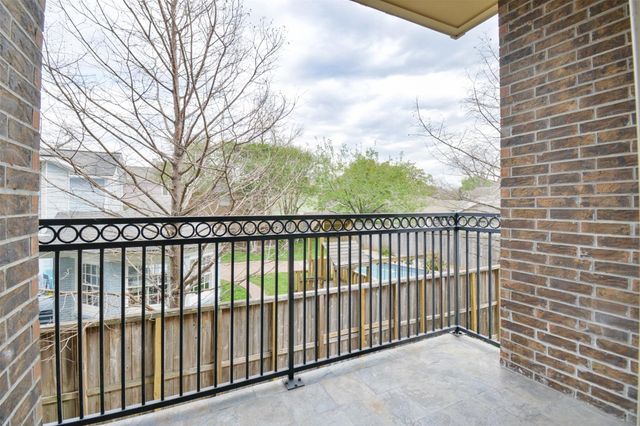 2802 Morrison Street 109, Houston, TX 77009