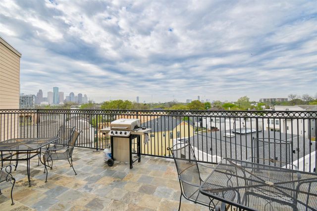2802 Morrison Street 109, Houston, TX 77009