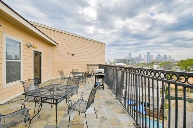 2802 Morrison Street 109, Houston, TX 77009