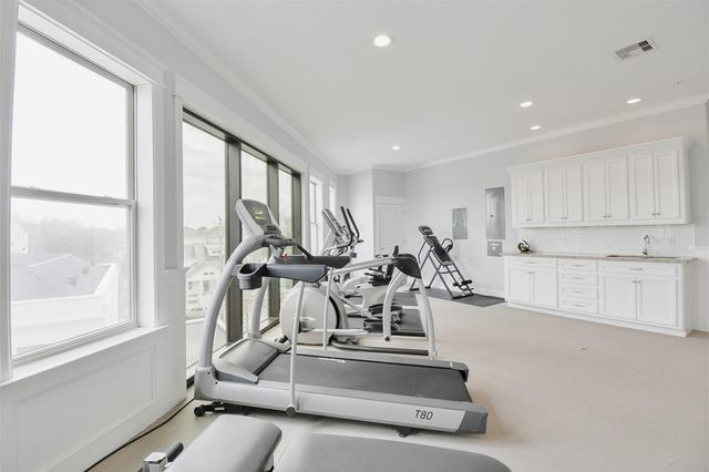 2802 Morrison Street 109, Houston, TX 77009