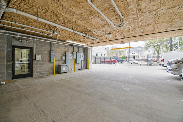 2802 Morrison Street 109, Houston, TX 77009