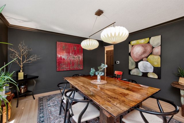 5154 Lower Beaver Road, Des Moines, IA 50310