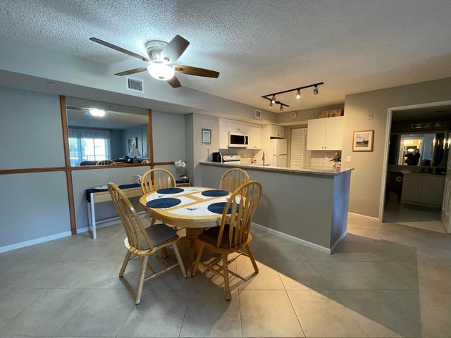 278 Village Boulevard 8205, Tequesta, FL 33469