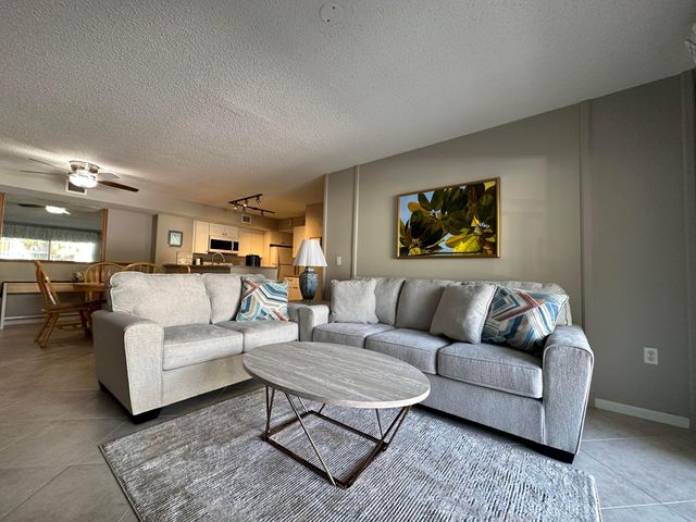 278 Village Boulevard 8205, Tequesta, FL 33469