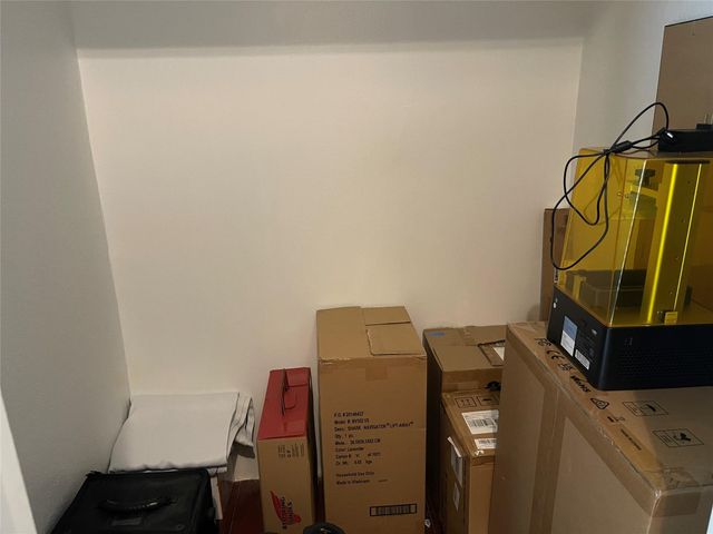 4643 Wild Indigo Street 399, Houston, TX 77027