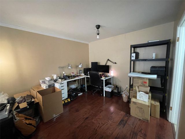 4643 Wild Indigo Street 399, Houston, TX 77027