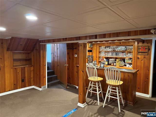 54 Central Avenue, Ramsey, NJ 07446