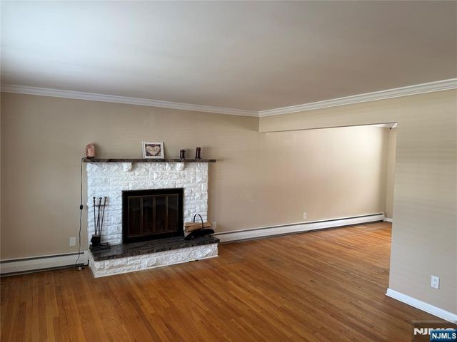 54 Central Avenue, Ramsey, NJ 07446