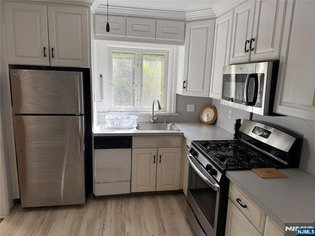 54 Central Avenue, Ramsey, NJ 07446