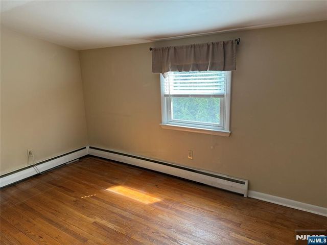 54 Central Avenue, Ramsey, NJ 07446