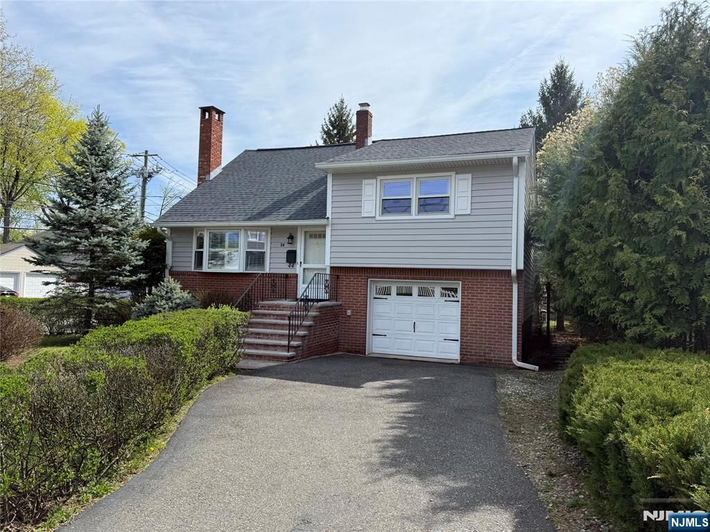 54 Central Avenue, Ramsey, NJ 07446