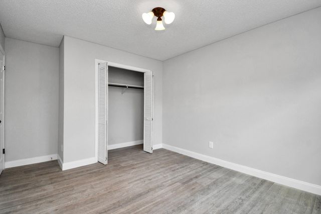 1030 San Felipe Road, Sealy, TX 77474