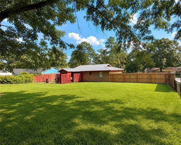 4610 Brunswick Drive, Eight Mile, AL 36613