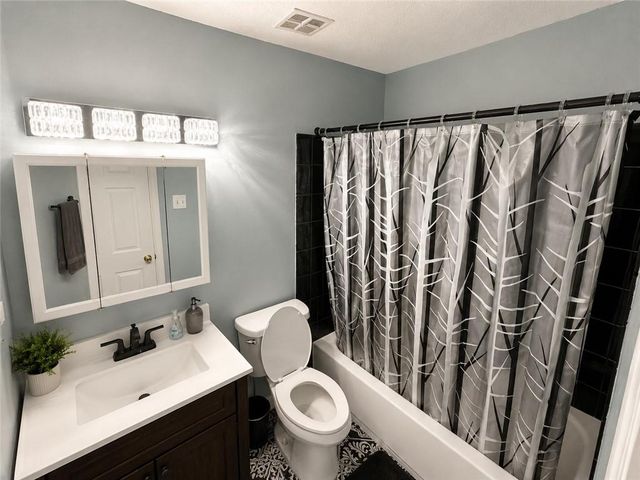 4610 Brunswick Drive, Eight Mile, AL 36613