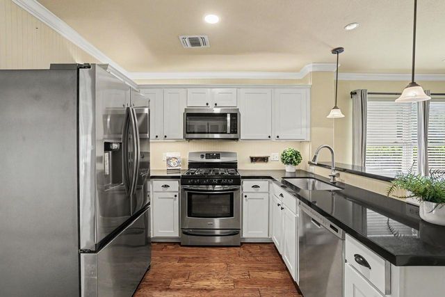 1710 Gaylord DR, Austin, TX 78728