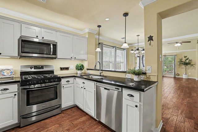 1710 Gaylord DR, Austin, TX 78728