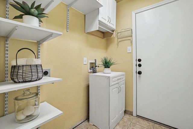 1710 Gaylord DR, Austin, TX 78728