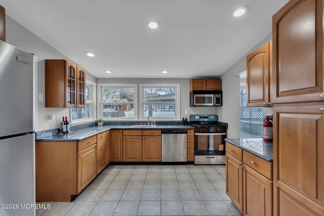 109 Laurel Boulevard, Lanoka Harbor, NJ 08734