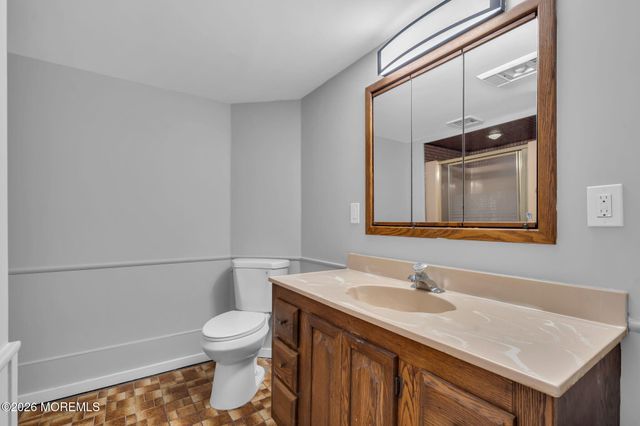 109 Laurel Boulevard, Lanoka Harbor, NJ 08734