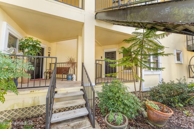 1800 THE GREENS Way 609, Jacksonville Beach, FL 32250