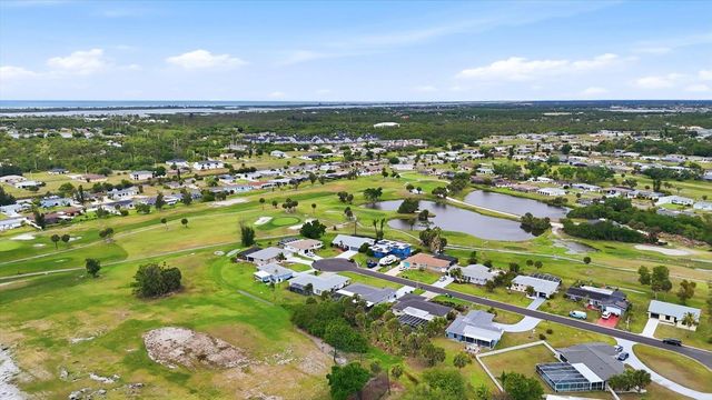 12 GOLFVIEW COURT, Rotonda West, FL 33947